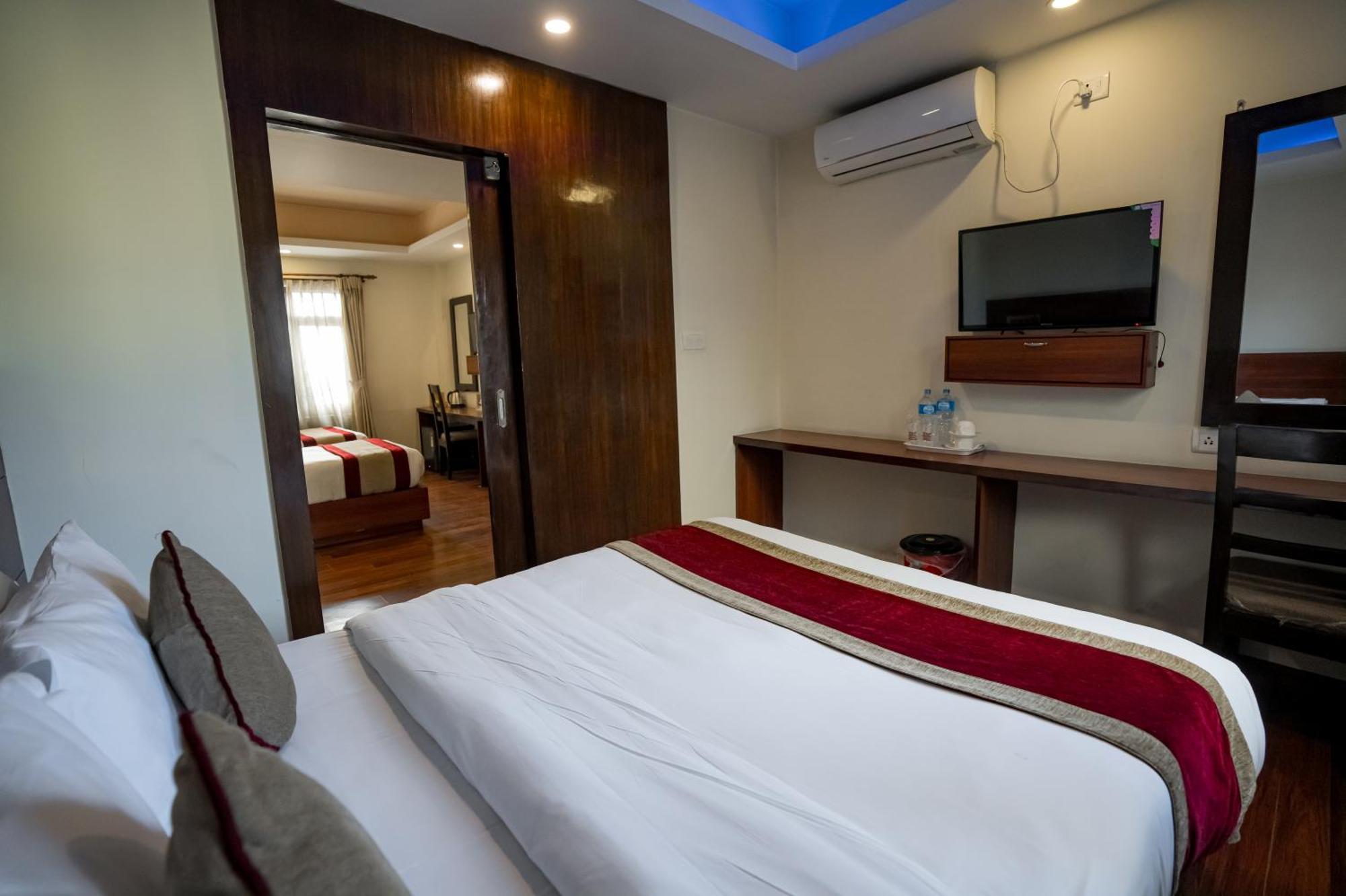 Aryatara Kathmandu Hotel Bagian luar foto