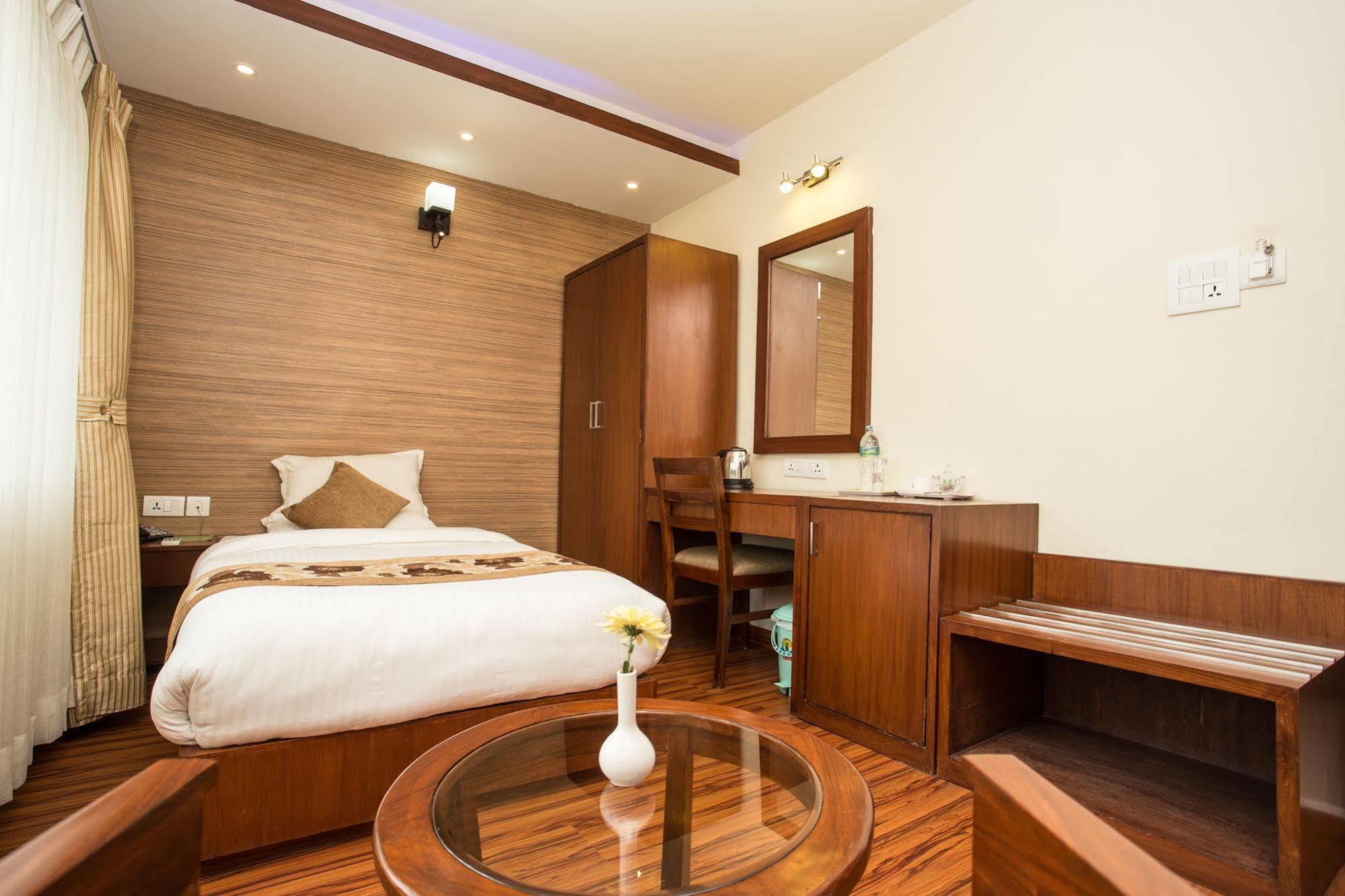 Aryatara Kathmandu Hotel Bagian luar foto